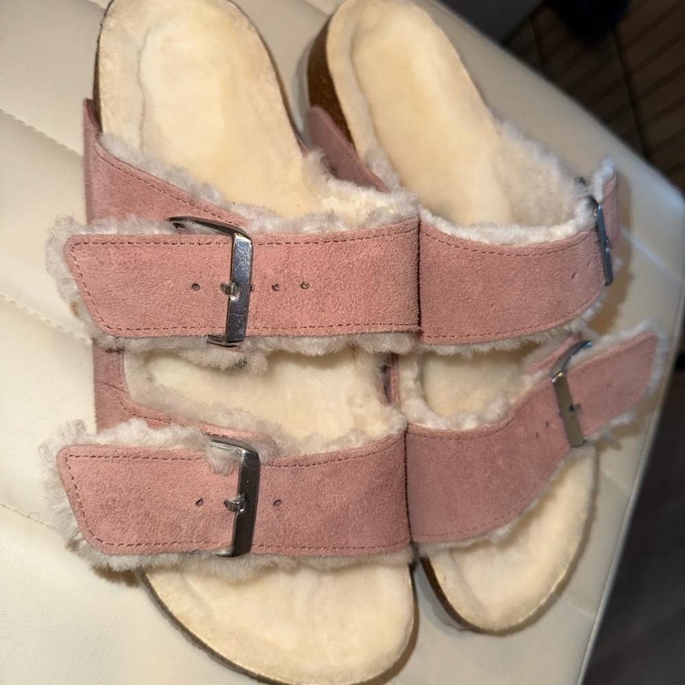Birkenstocks Arizona Pink Shearling-Lined Women's Sandals